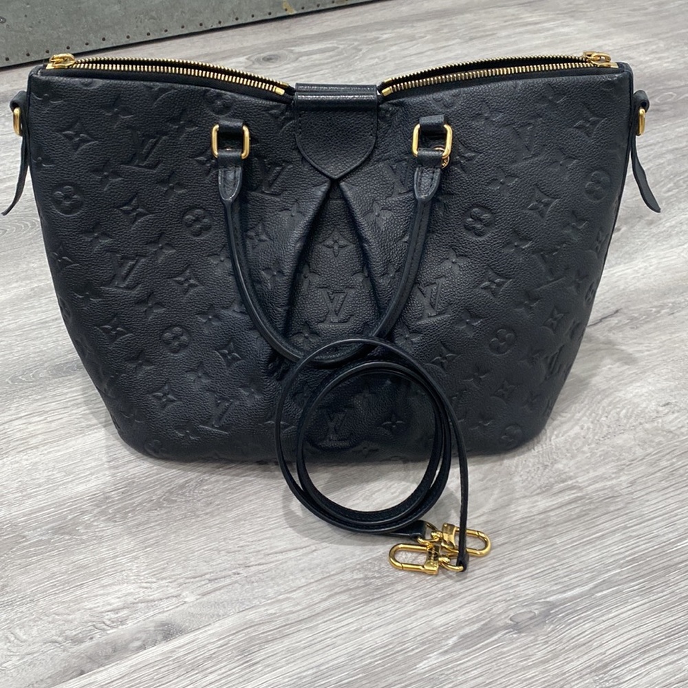 Louie Vuitton Mazarine MM 2016 Full set
